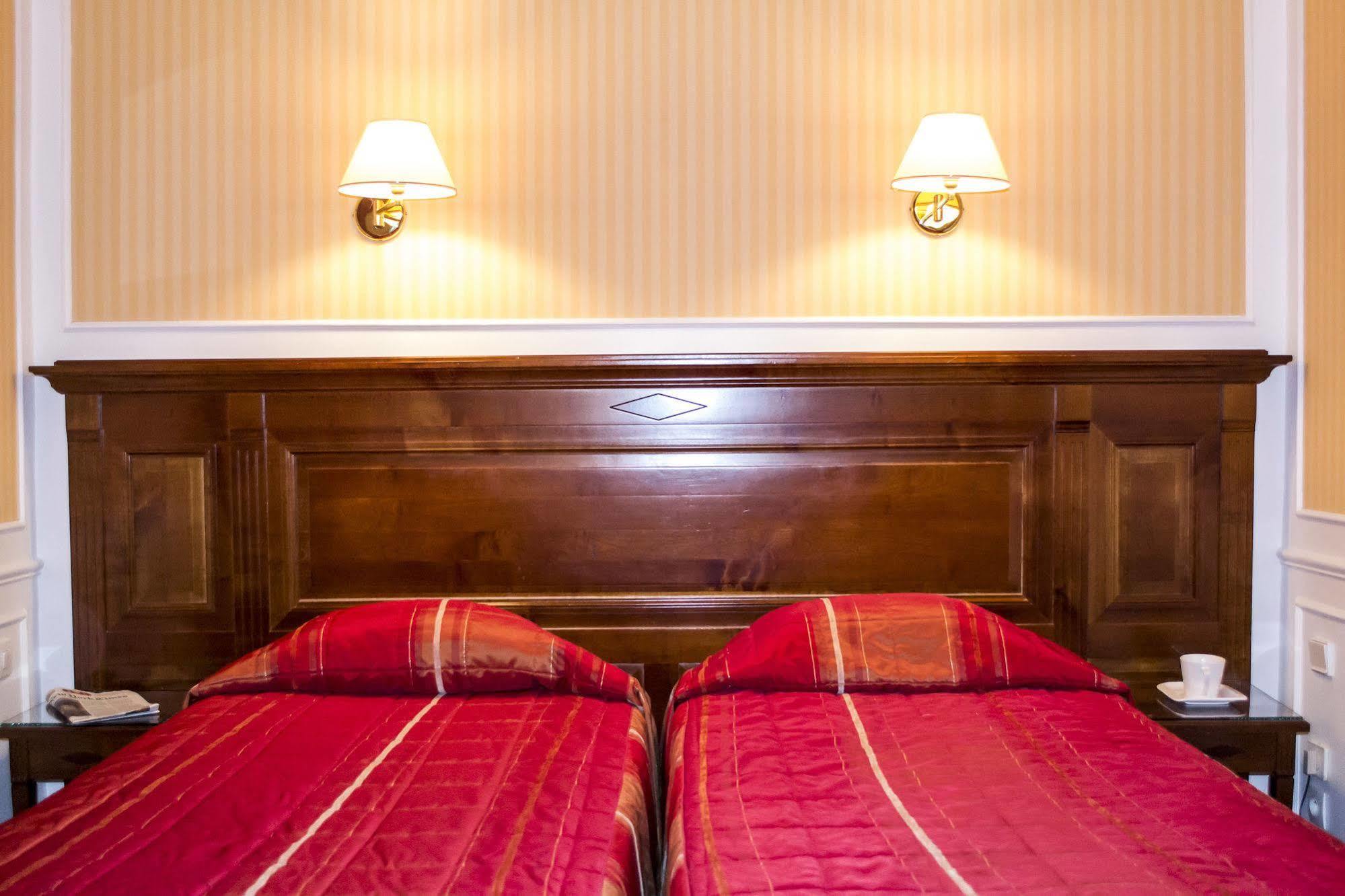 Hotel Touring Opera Parijs